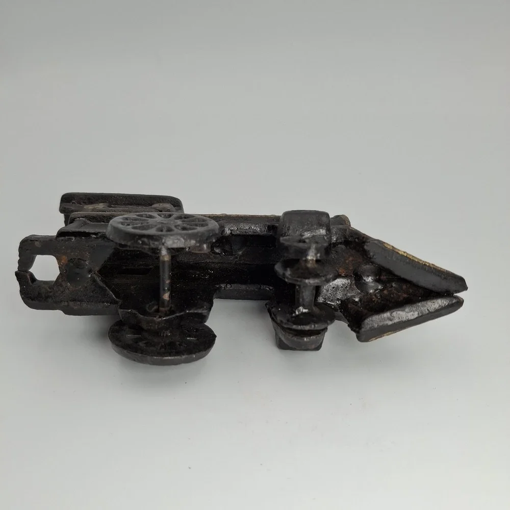 Vintage Cast Iron Train Locomotive Engine 3